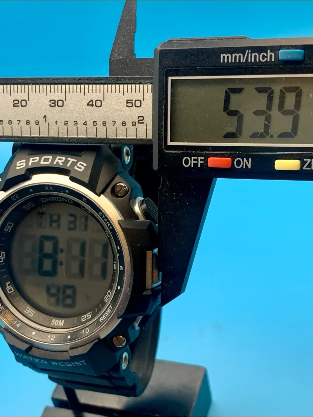 Men’s Digital Quartz Wristwatch Chrono Backlight Alarm Day Date Working